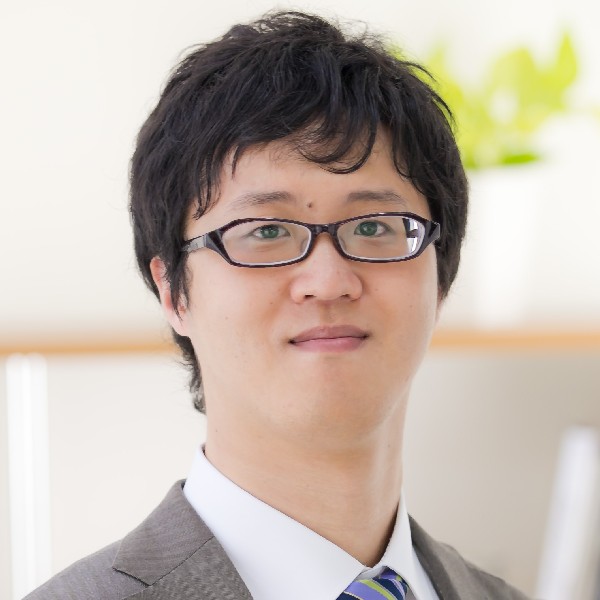 伊本貴士