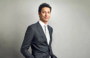 山本隆弘