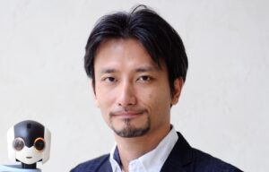 高橋智隆