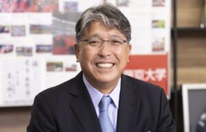 岩出雅之